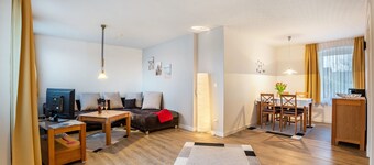 Apartment 'Ferienwohnung Alte Bäckerei Am Eck' with Private Terrace, Shared Garden and Wi-Fi