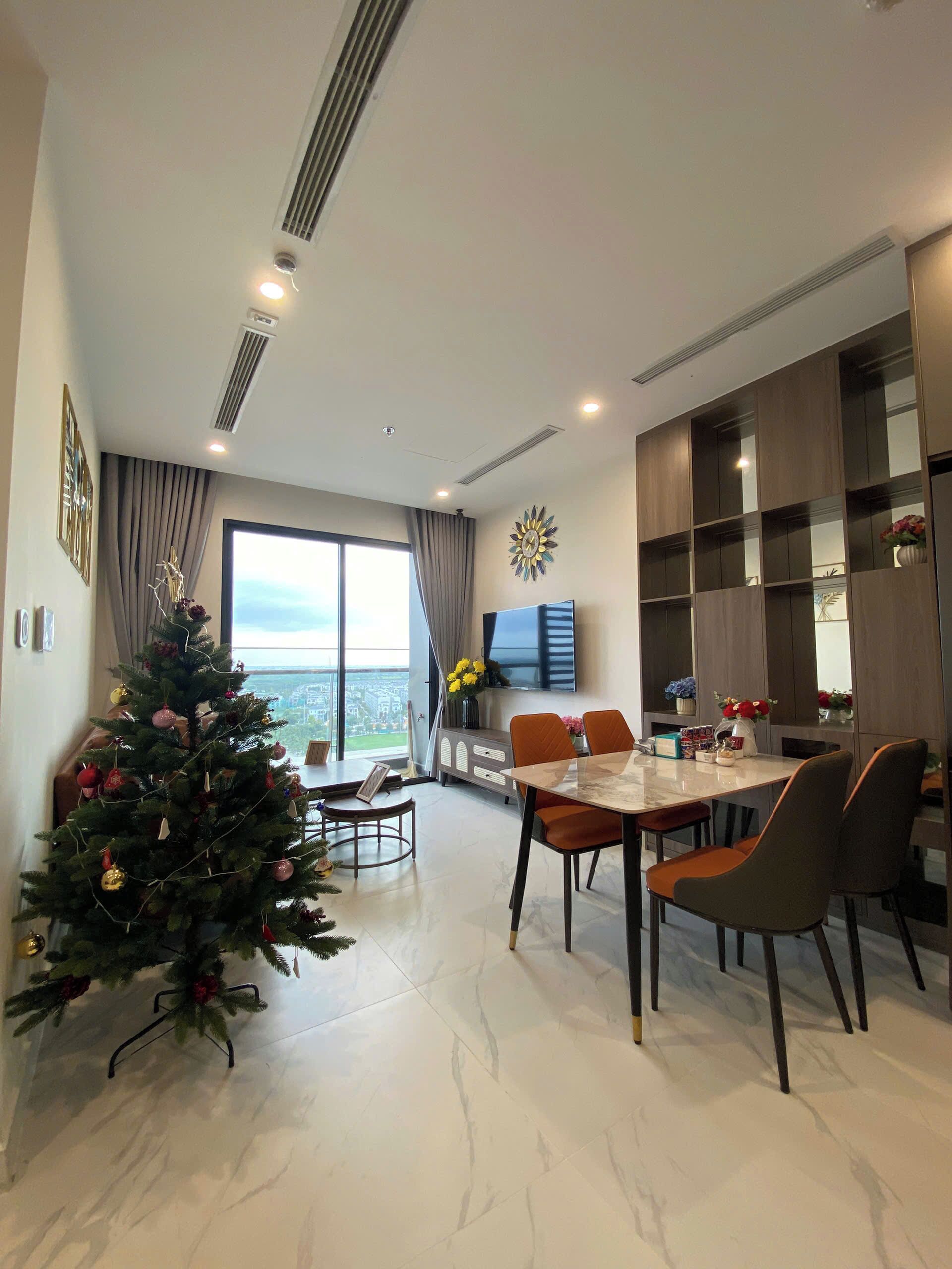 2 habitaciones, cortinas blackout y tabla de planchar con plancha 