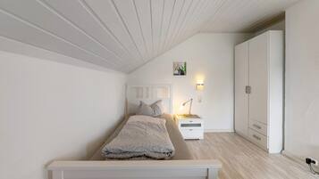 1 Schlafzimmer, BĂŒgeleisen/BĂŒgelbrett, kostenloses WLAN, BettwĂ€sche