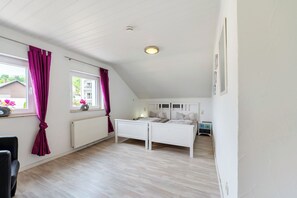 1 Schlafzimmer, Bügeleisen/Bügelbrett, kostenloses WLAN, Bettwäsche