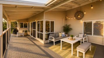 House, 3 Bedrooms, Non Smoking, Beach View | Balkoni
