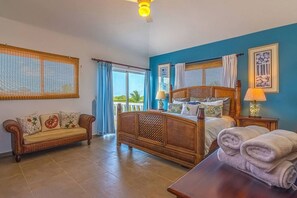 3 室のベッドルーム、WiFi、ベッドシーツ