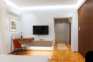 1 Schlafzimmer, Schreibtisch, Bügeleisen/Bügelbrett, WLAN