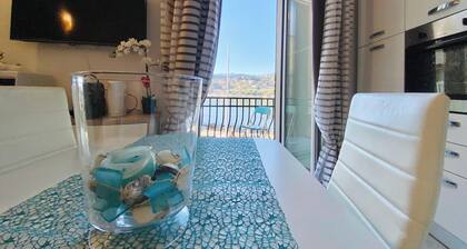 La Casa Rosa al Mare apartment & garage