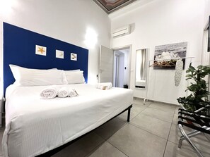 奢華公寓客房, 陽台, 海景 | 1 間臥室、高級寢具、羽絨被、記憶床墊