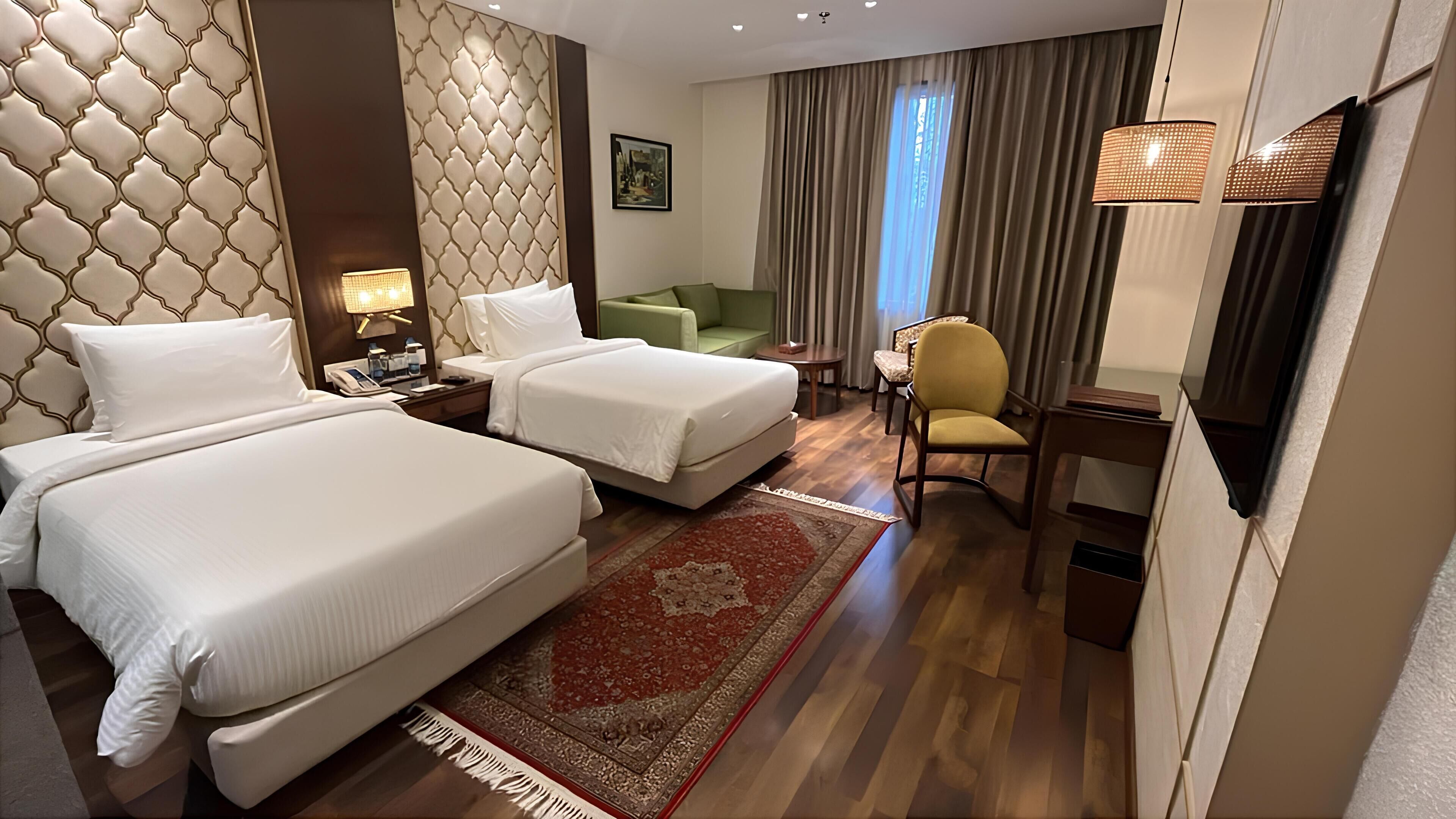 Deluxe Room, 2 Twin Beds | Minibar, desk, laptop workspace, blackout drapes