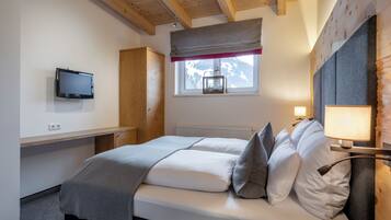 Deluxe Suite, Balcony