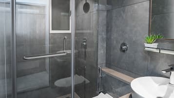Articles de toilette gratuits, chaussons, serviettes fournies, savon