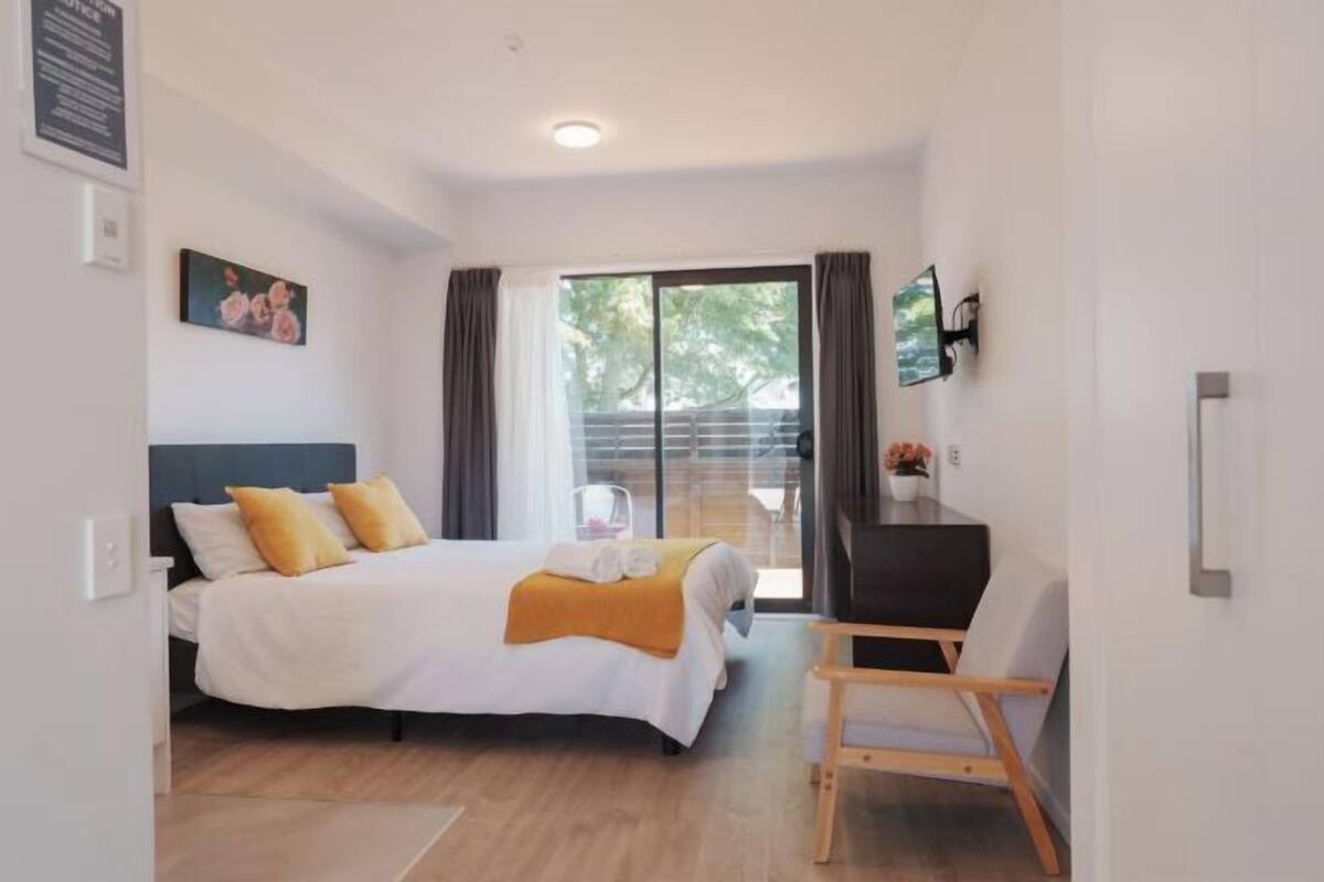 1 bedroom, desk, laptop workspace, iron/ironing board