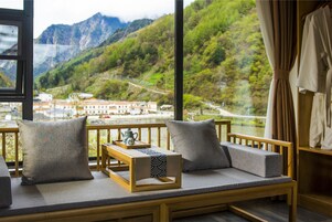 Deluxe-Doppelzimmer, Seeblick | Wohnbereich