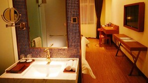 Ảnh chưa phân loại, 4 trong số 39 ảnh, nút