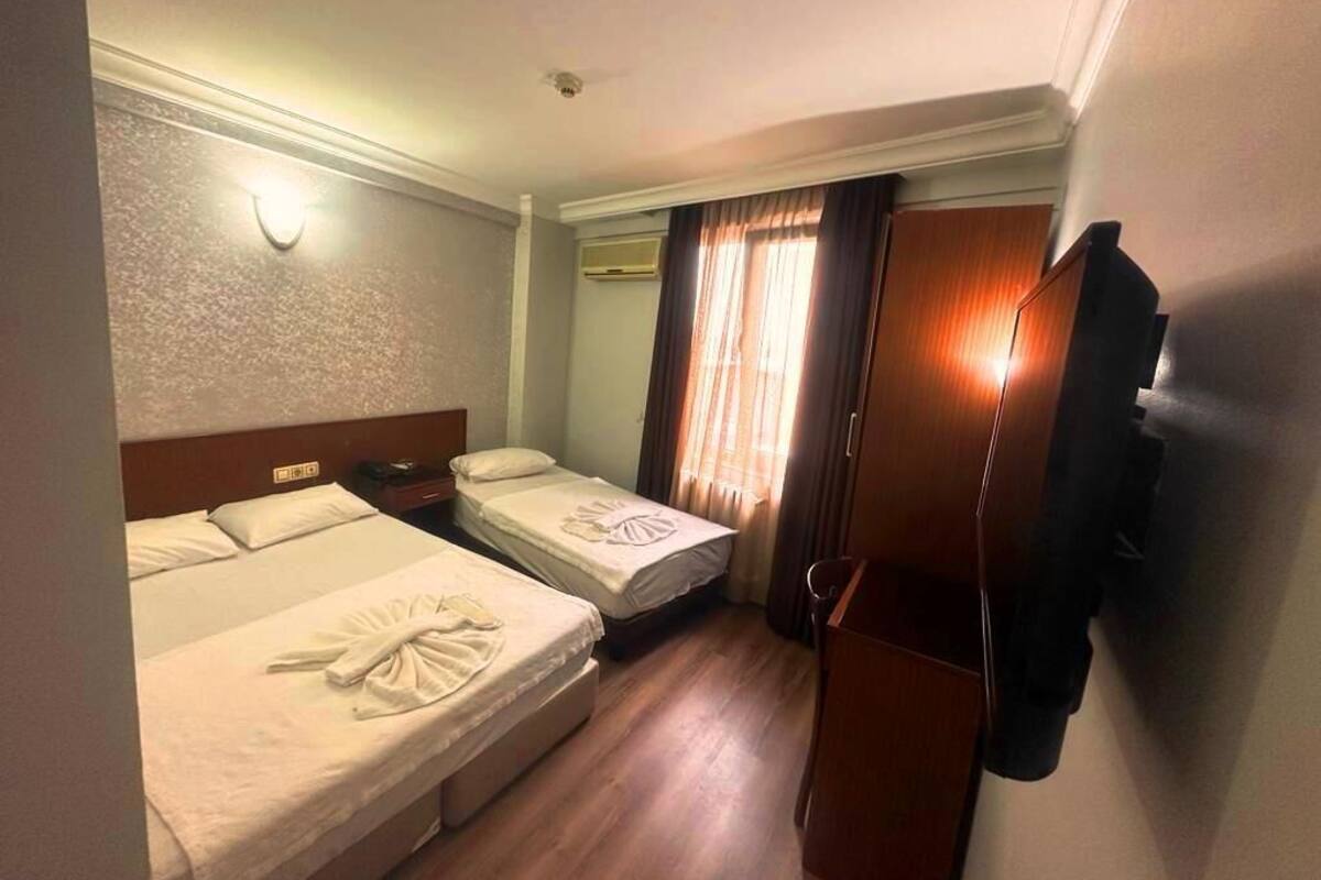 Classic Twin Room | Laptop workspace, WiFi (free)