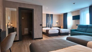 Family Room | Select Comfort beds, desk, laptop workspace, blackout drapes - Hotel Focus (Pas de la Casa)