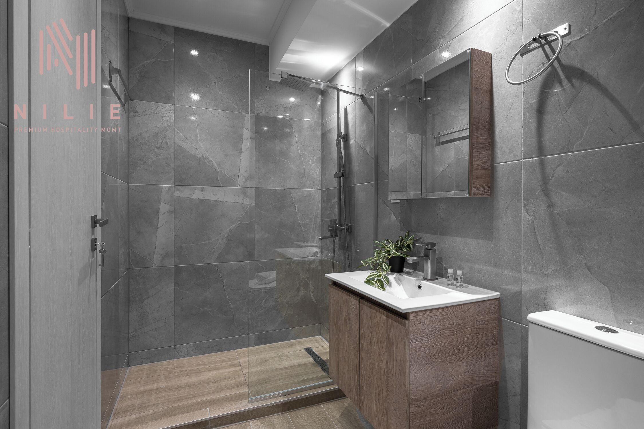 Panoramic-Studio, Balkon, Stadtblick | Badezimmer | Dusche, Haartrockner, Handtücher, Seife