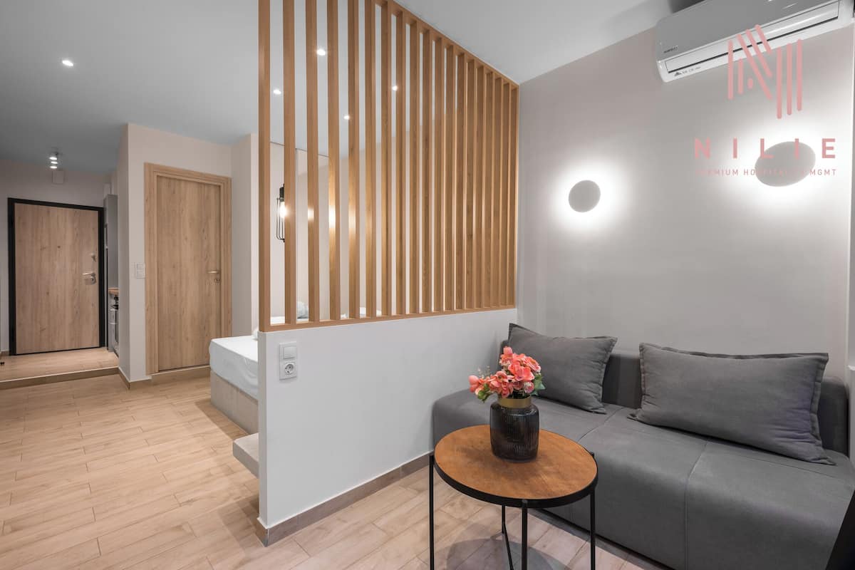 Flat-screen TV, offices