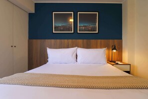 2 makuuhuonetta, silitysrauta/-lauta, Wi-Fi, vuodevaatteet