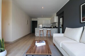 TV, stereo, offices