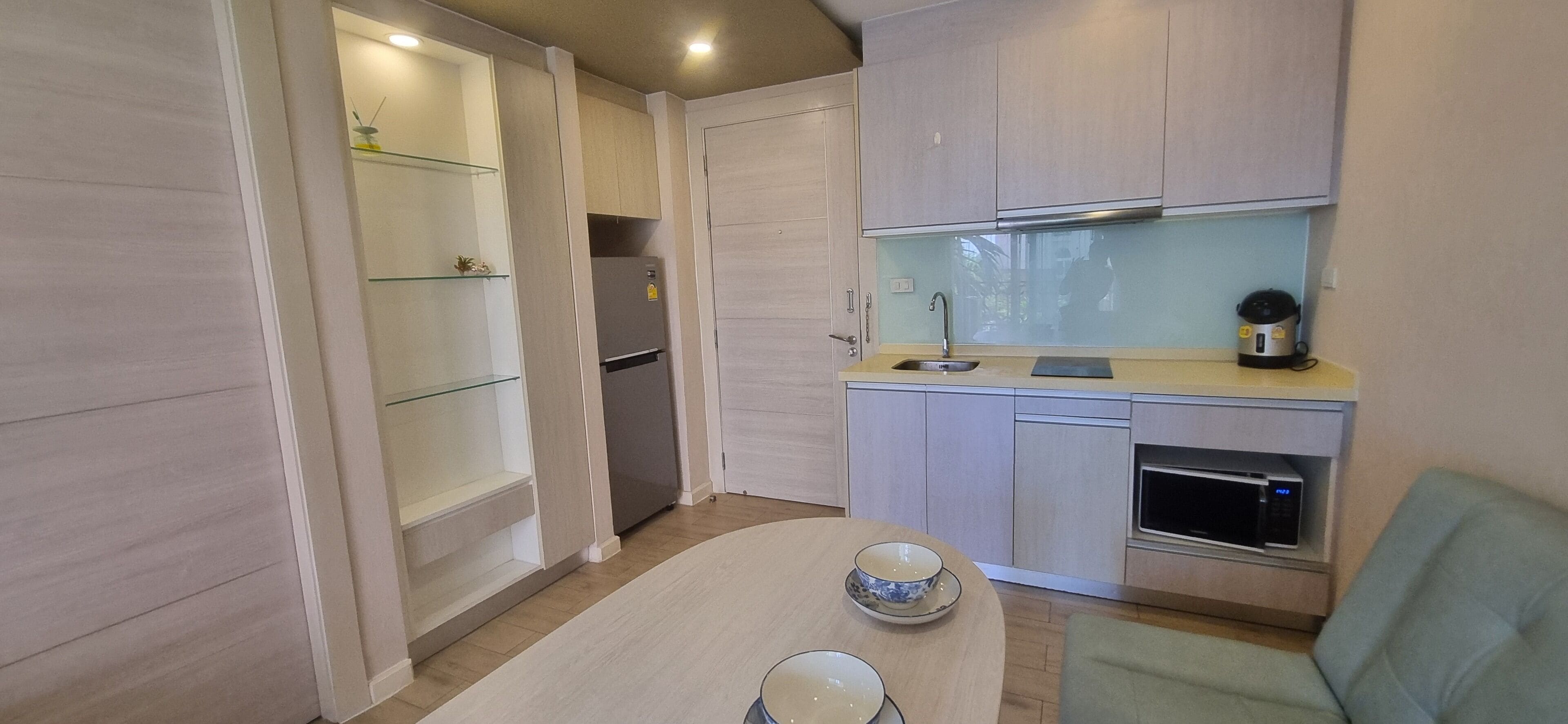 Superior Room | In-room dining