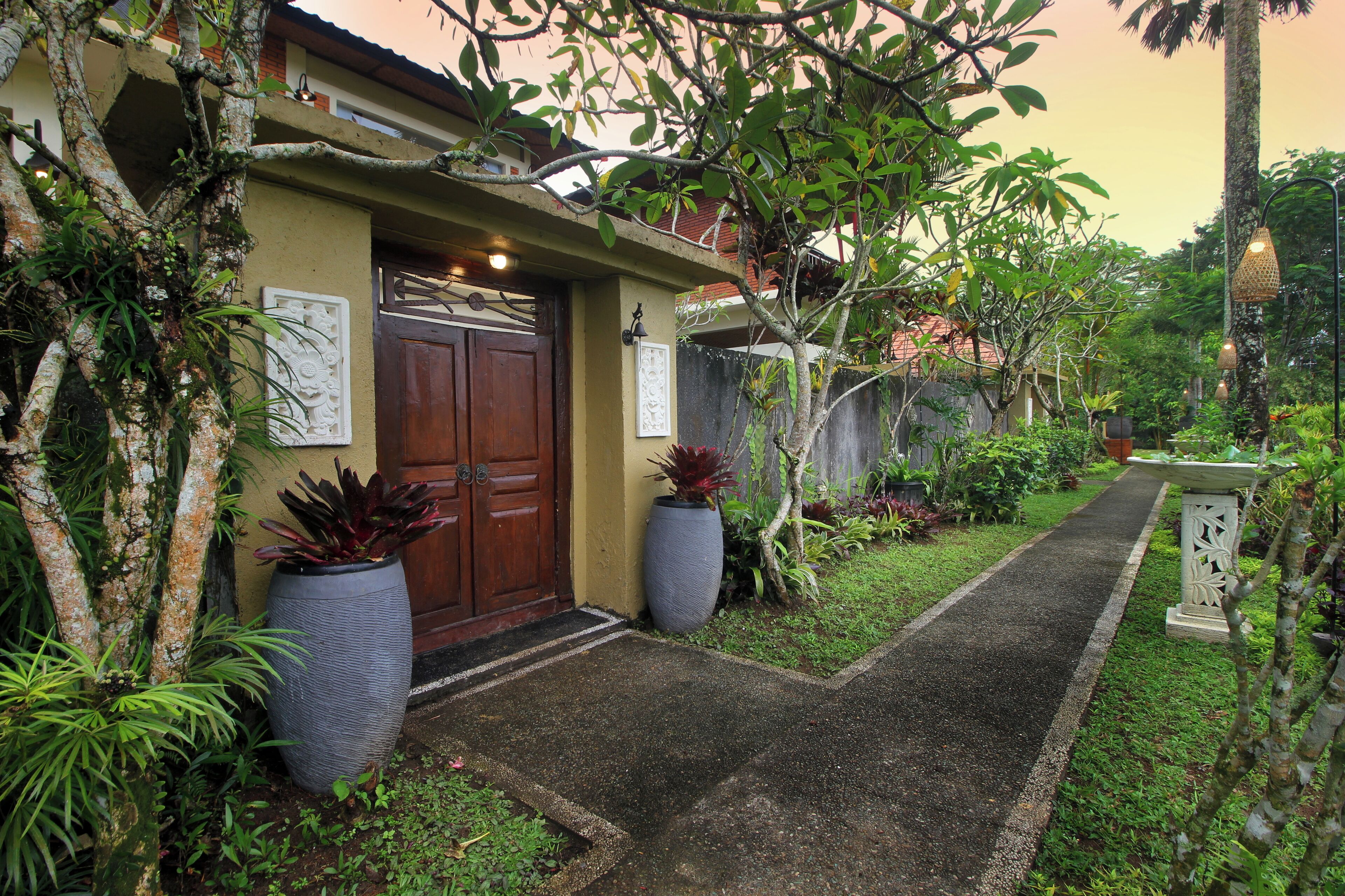 Villa, 2 Bedrooms | Garden view