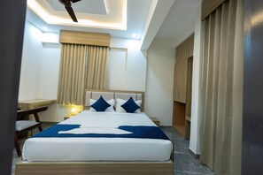 Deluxe Single Room | Free WiFi, bed sheets - PURPLLE INN (Bengaluru)