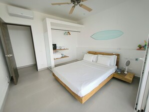 1 slaapkamer, een strijkplank/strijkijzer, wifi, beddengoed