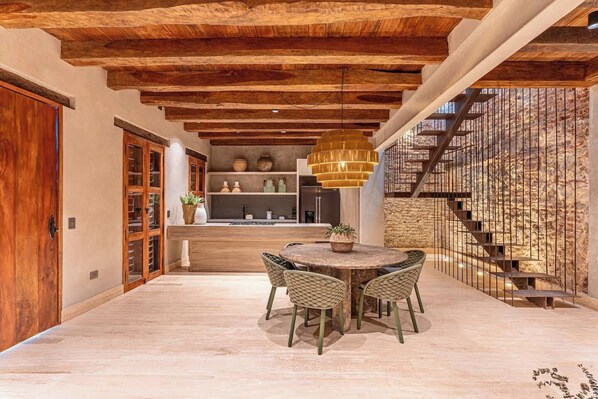 Dining - Casa Vera - Rooftop Pool - Historic Center (Cartagena de Indias)