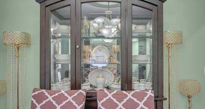 48A Luxury Lake Home w Massage Meditation Gym A C