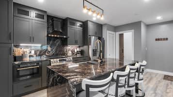 Apartemen | 4 kamar tidur