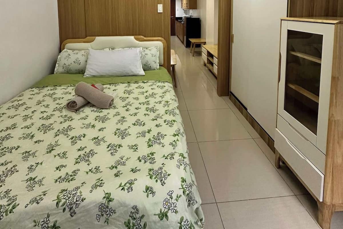 Shell Residences by Staycation | 1 bedroom, individually decorated, soundproofing, free WiFi