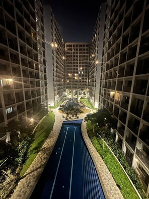 Comfort Apartment, Balcony, Park View | Terrace/patio - SHOREStaycation (Pasay)