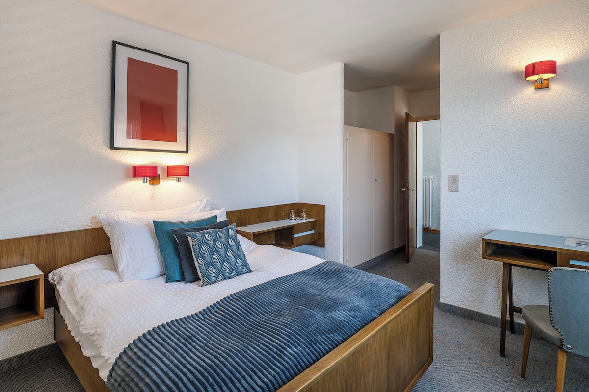 Individually decorated, individually furnished, free WiFi, bed sheets
