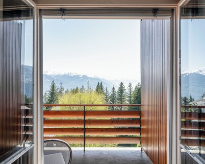 Hôtel historique Chez Elsy - Crans-Sapins