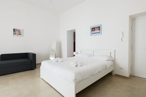 2 bedrooms, WiFi, bed sheets - Casa Tofa By Dimorra (NAPOLI)