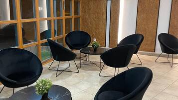 Smart TV de 40 pulgadas con canales por satélite