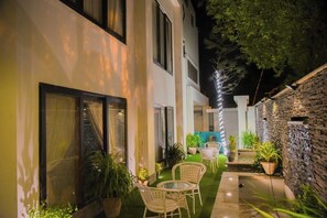 Exterior - Orchards Cottage hotel (Karachi)