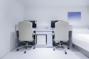 2PC Room | Premium bedding, laptop workspace, soundproofing, free WiFi - Anook Air Hotel Chuncheon (Chuncheon)