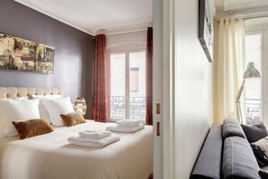 2 bedrooms, iron/ironing board