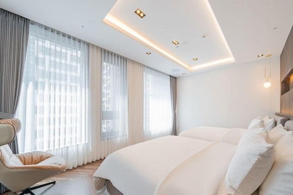 Family Room | Individually decorated, individually furnished, free WiFi, bed sheets