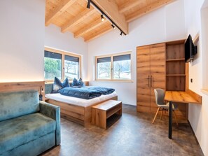 2 chambres, ameublement personnalisé