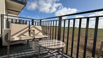 Classic Room, Balcony | Balcony