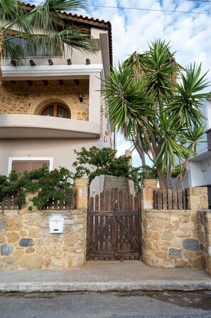 1 bedroom - Natalia s Apartment in Tavronitis (Platanias)