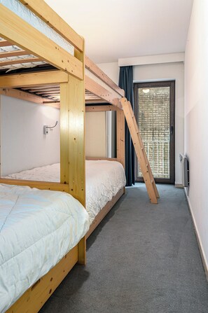 2 bedrooms, free WiFi