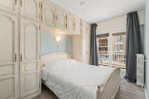 2 bedrooms, free WiFi