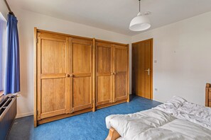 4 bedrooms, free WiFi - 3 bedroom accommodation in Oostduinkerke (Oostduinkerke)