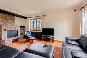 Living area - 3 bedroom accommodation in Oostduinkerke (Oostduinkerke)