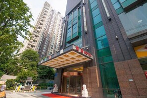 Exterior - James Joyce Coffetel (Chengdu)