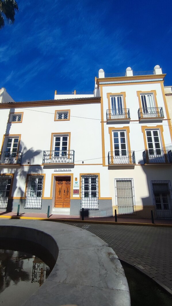 Front of property - El Palacete de Cuevas (Cuevas Del Almanzora)