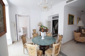 Living area - El Palacete de Cuevas (Cuevas Del Almanzora)