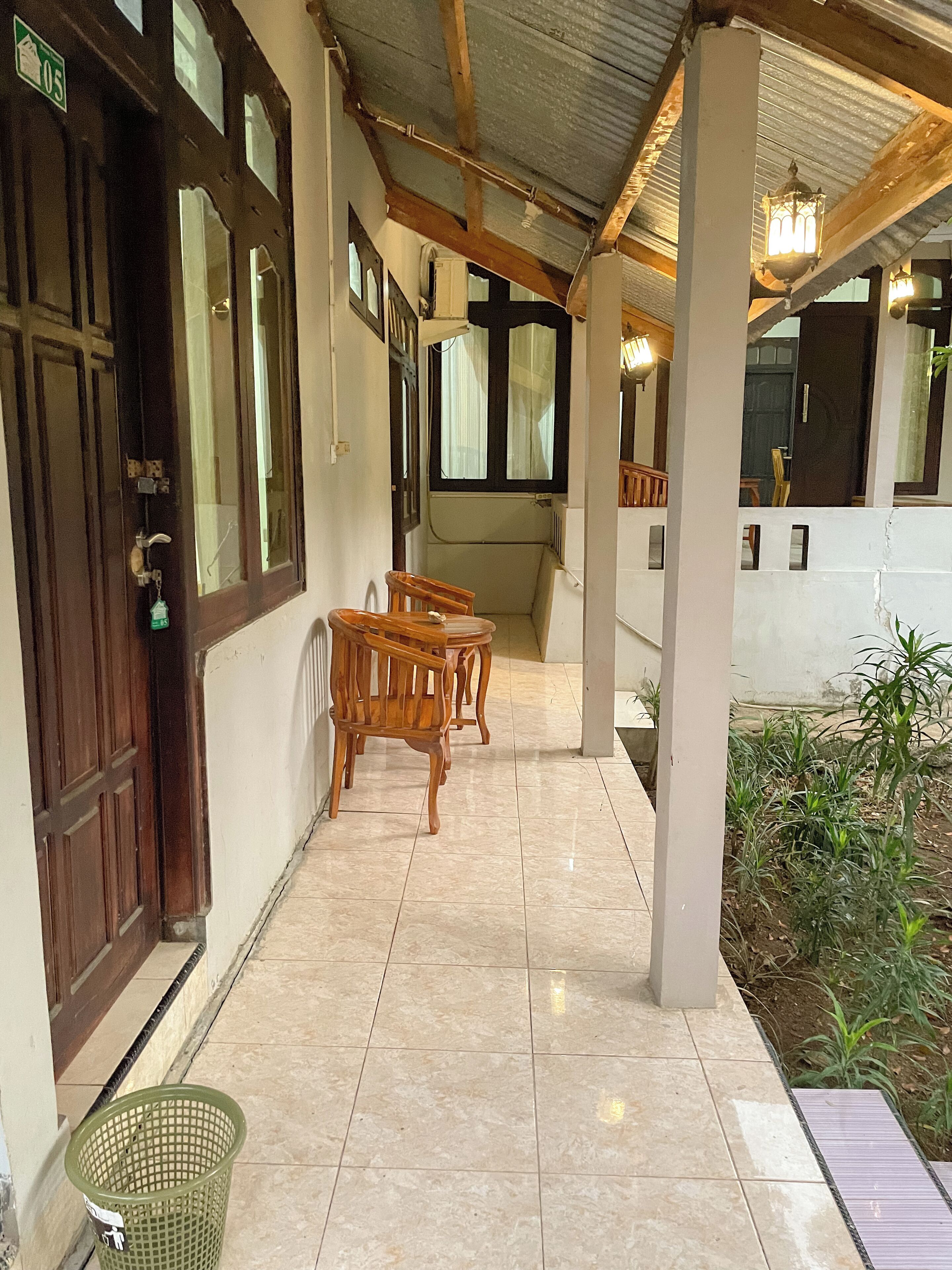 屋外ダイニングエリア