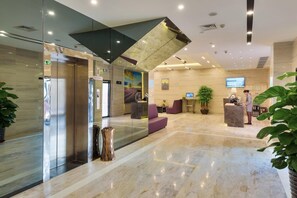 Lobby - Lavande Hotel (Guangzhou)